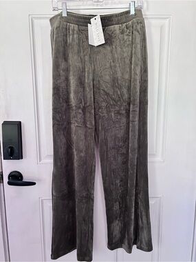 Wide-Leg Velvet Joggers in Olive by Wild Fable
